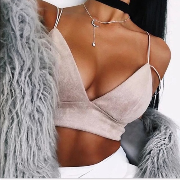 ✨SOLD✨ NWT Blush Pink Faux Suede Cropped Tank Top - Picture 5 of 6